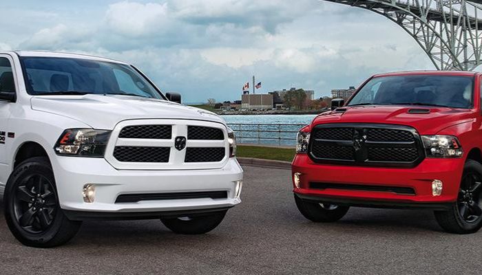 What are the different cab configurations available for the fourth-generation Ram